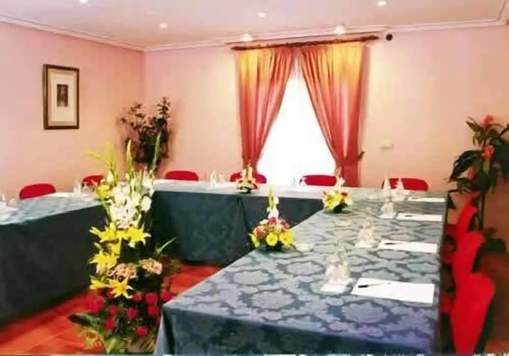 Hotel Entresierras