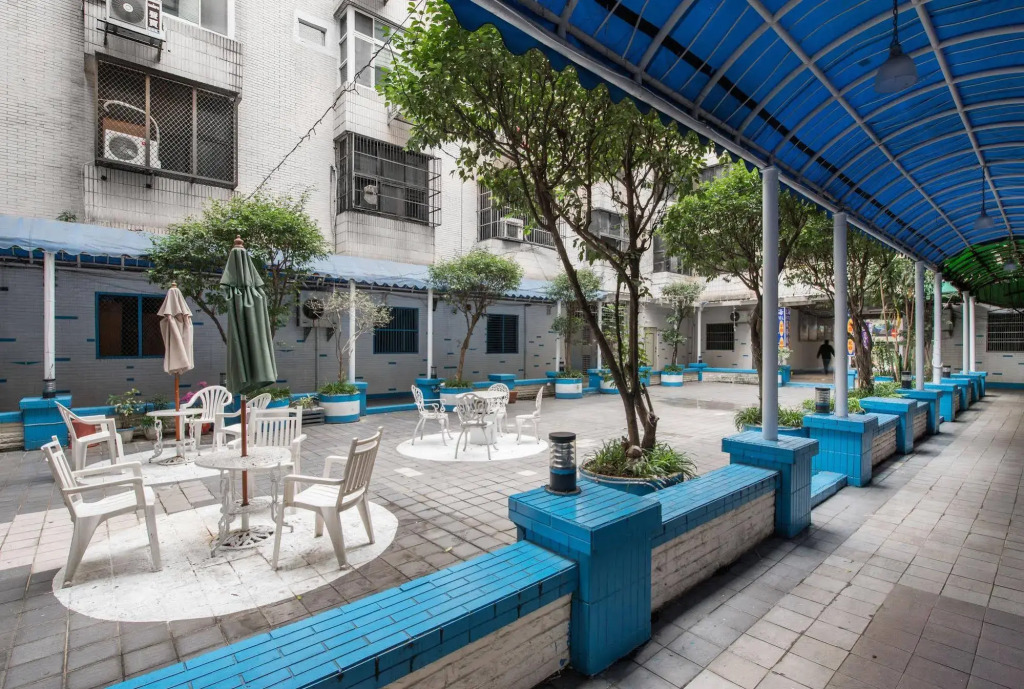 Shanghai Hotel
