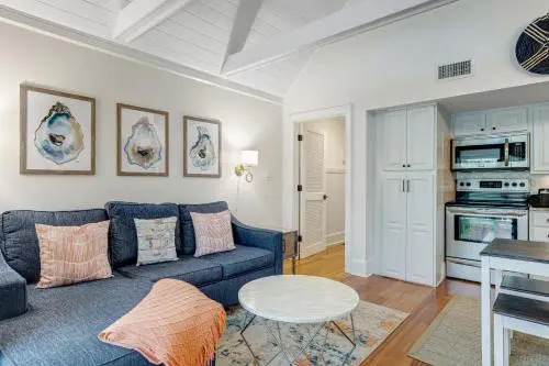 4285 Mariner's Watch Villa