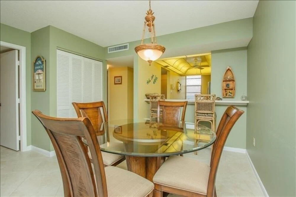 Sst4-1101 - South Seas Tower 2 Bedroom Condo by Redawning