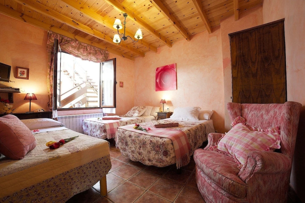 Beautiful Alamedas, casa rural con jardín y alberca para familias y grupos