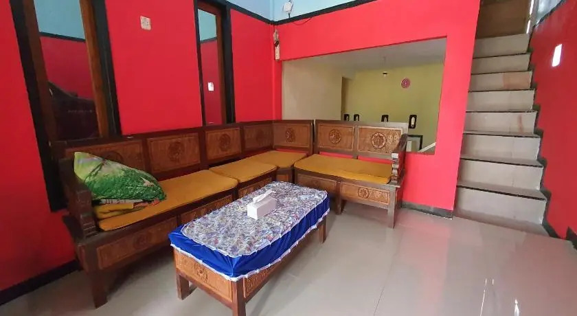 OYO 3969 Villa Bu Kris