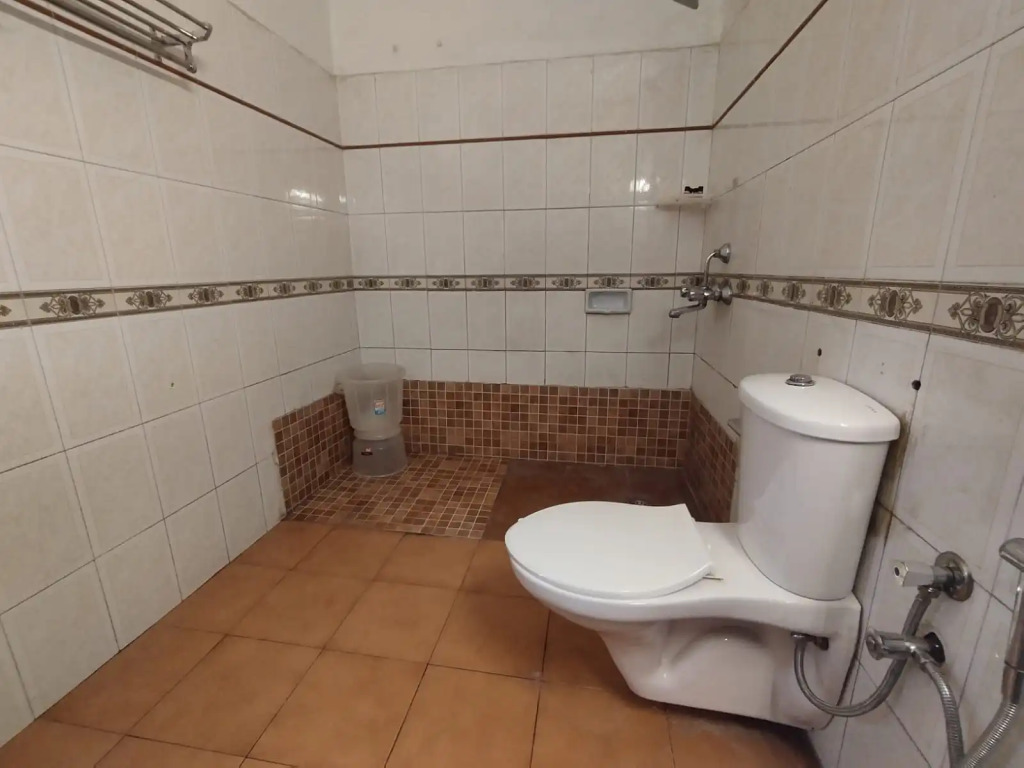 Hotel Aroma Nainital