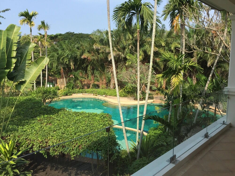 Baan Dhewaran Beachfront Villa