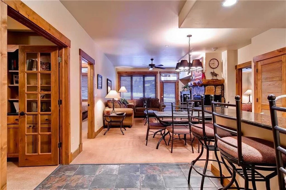 3206 Champagne Lodge, Trappeur's Crossing Apartment 2