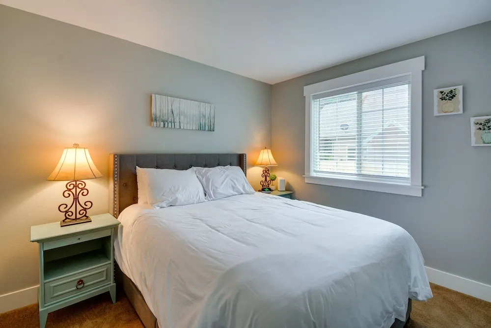 Pet-friendly Westport Vacation Rental w/ Hot Tub!