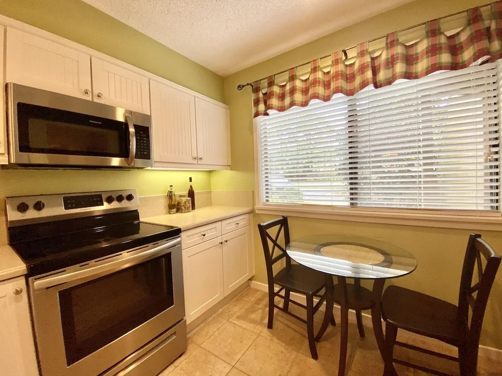 Beautiful & Spacious Myrtle Beach Condo Near Beach