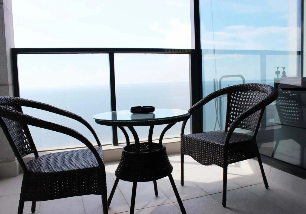 North Bay No. 1 Hotel Apartment