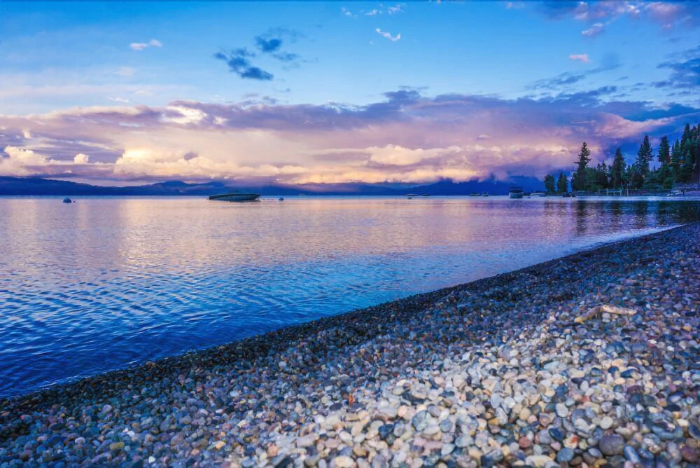 Lake View Condo #25-2 2 Bedrooms 2 Bathrooms Condo