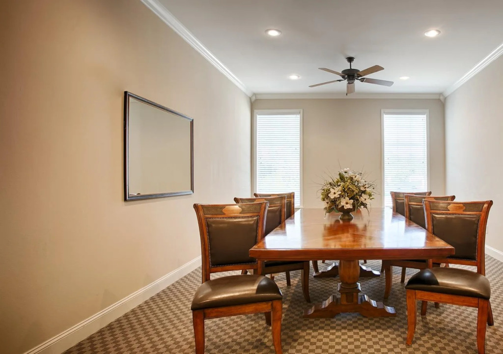 SureStay Hotel by Best Western Leesville