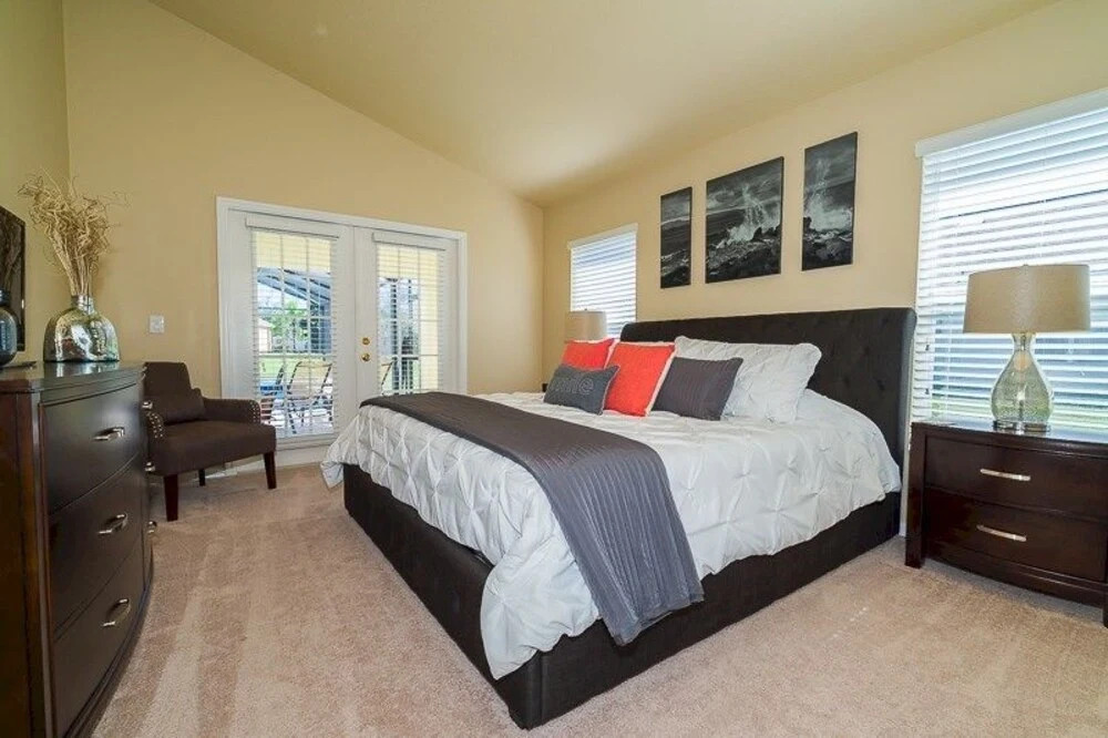 Amazing House! - Orange Tree - 15830RHL