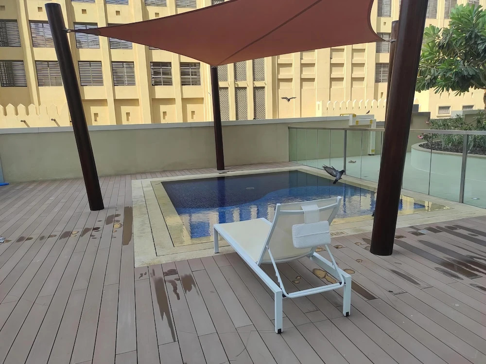 Lux BnB Bellevue Tower City  View