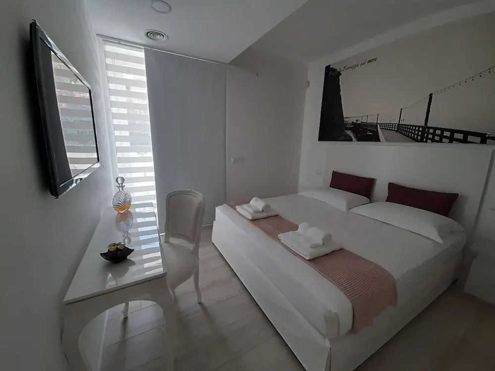 Comfortable Holiday Home in Pozzallo With Balcony