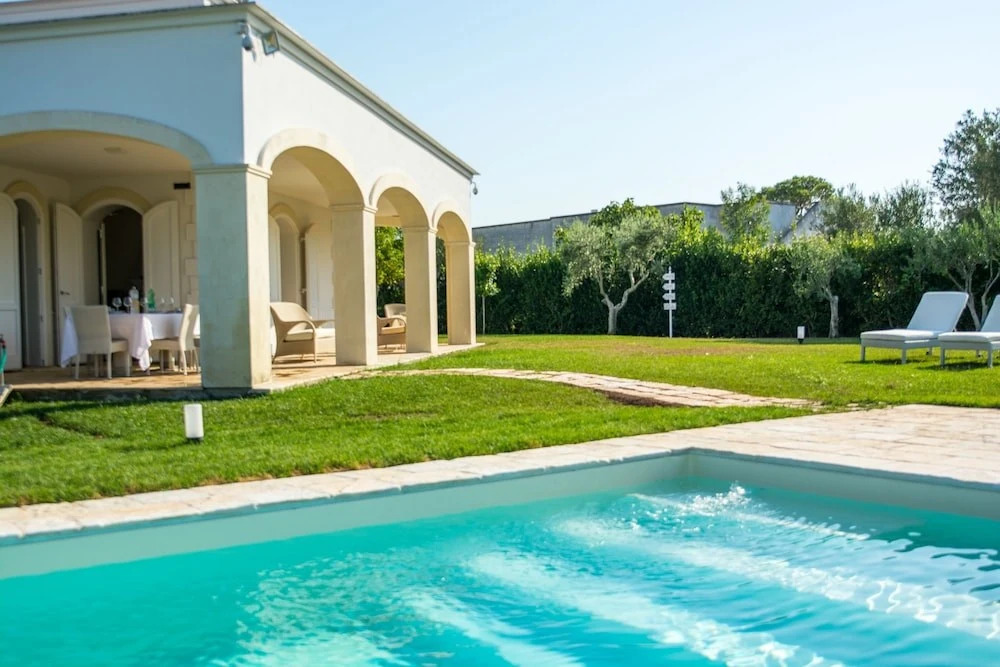 Villa Vanessa con Piscina Privata - Castro