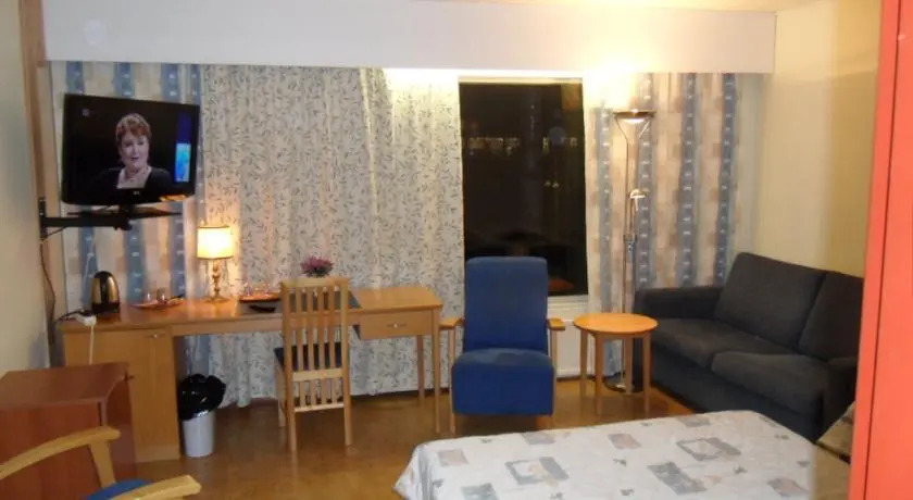 Hotel Tiiranlinna