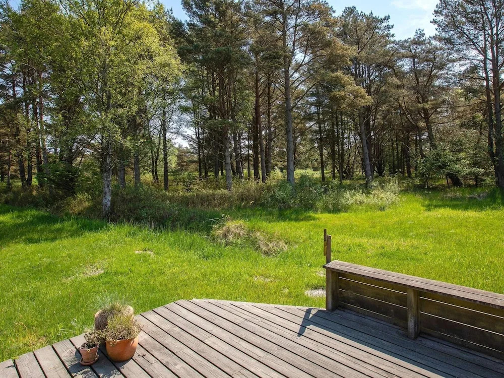 5 Person Holiday Home in Albaek