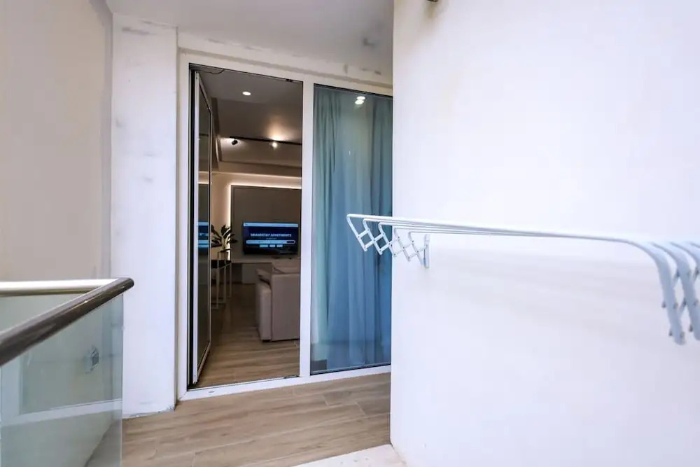 Beach Apartment 01 in Durr s