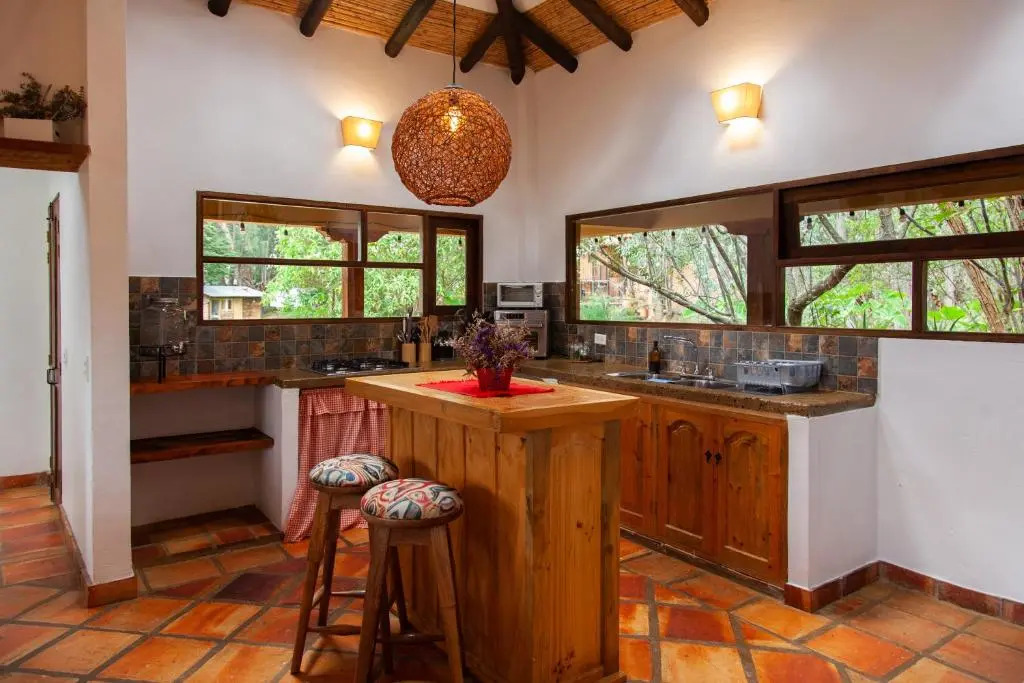 Clavellino House en Villa de Leyva - Tranquilidad y Naturaleza en Reserva Natural Urbana