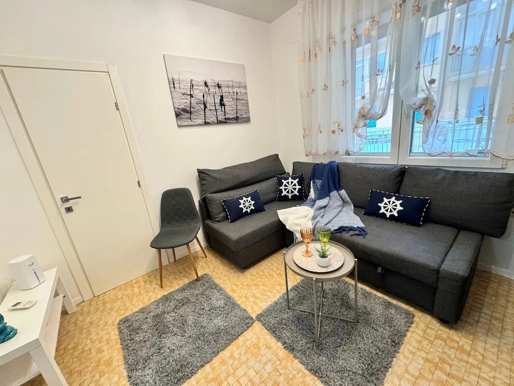 Casa Angela by Ca-sa Check