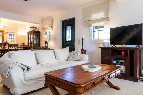 Neptune family Villa