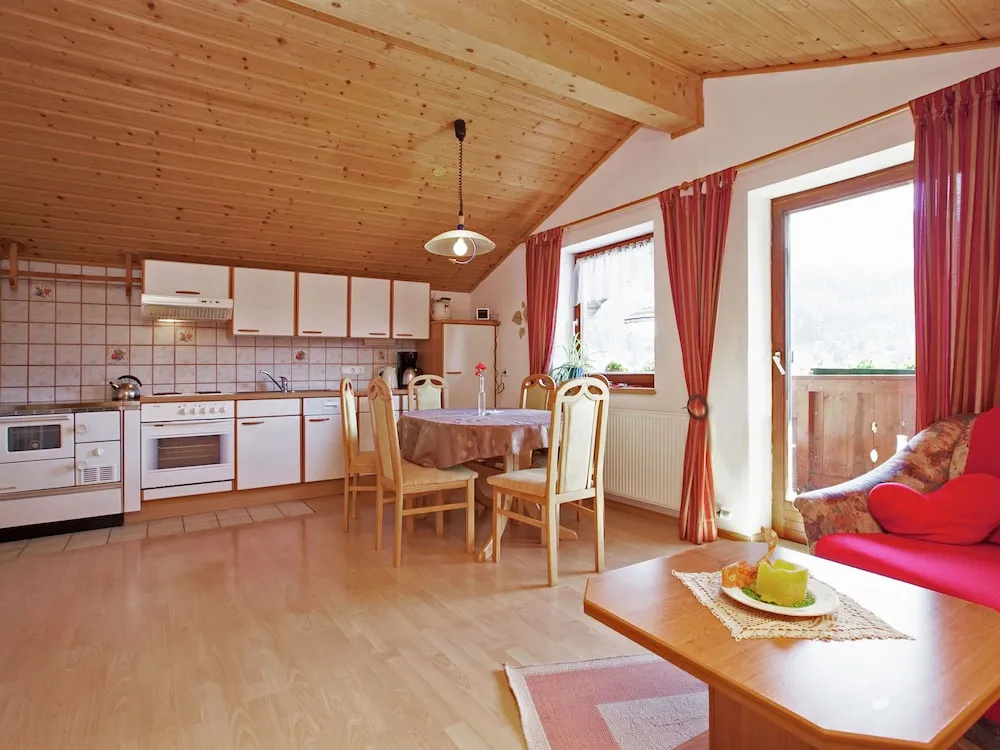 Splendid Apartment With Garden in Sankt Johann im Pongau