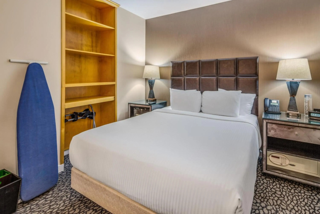 The Historic Blue Angel Hotel Lexington Ave, an Ascend Collection