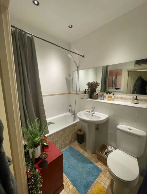 Stylish & Homely 1BD Flat, 1min to Clapton Sqaure!