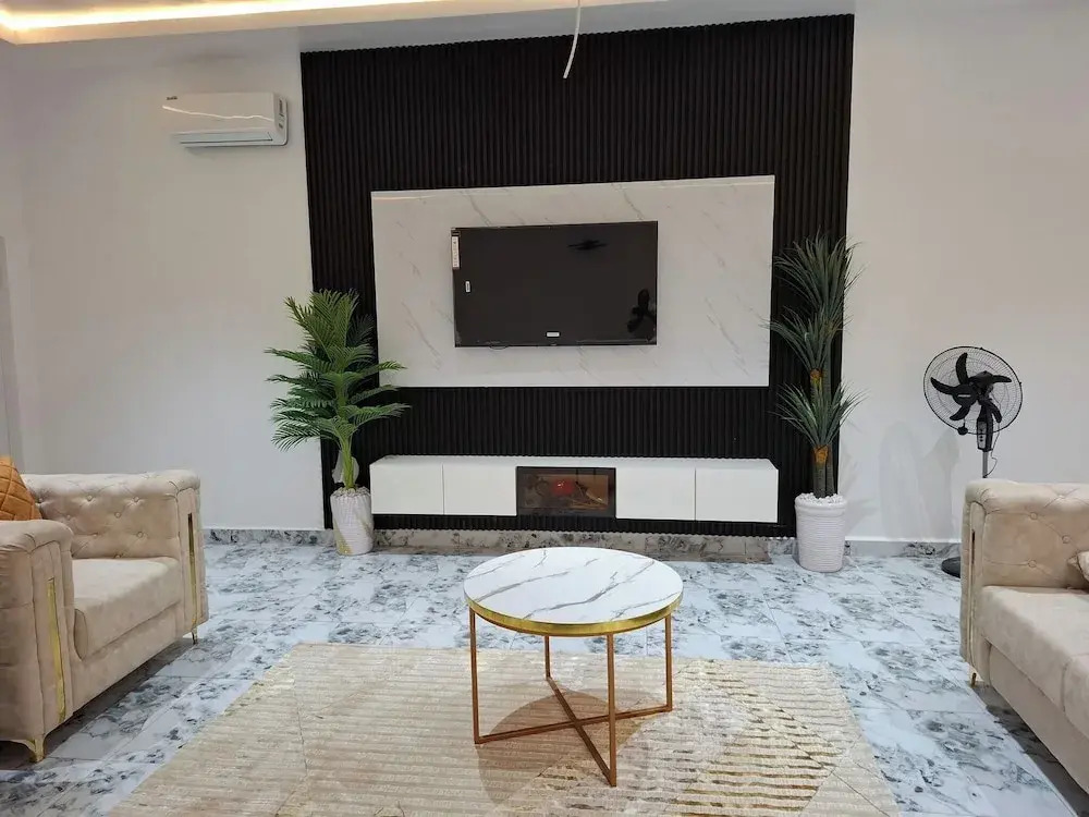 Deosea Apartments