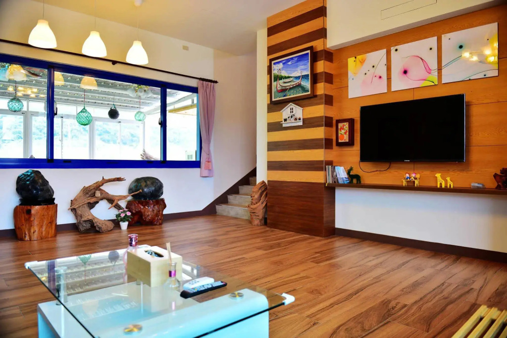 Happiness House B&B
