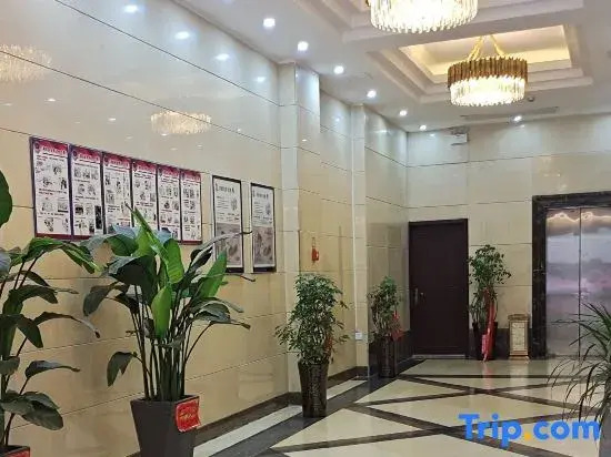 Yilong Hotel
