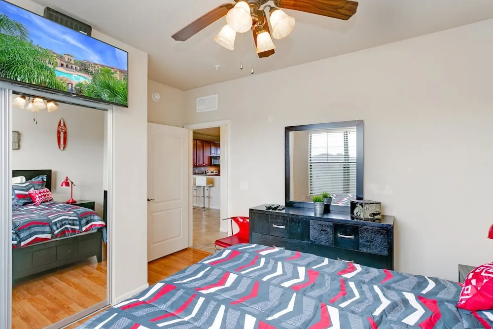 3 Bed 3 Bath Pool View High End Corner Condo