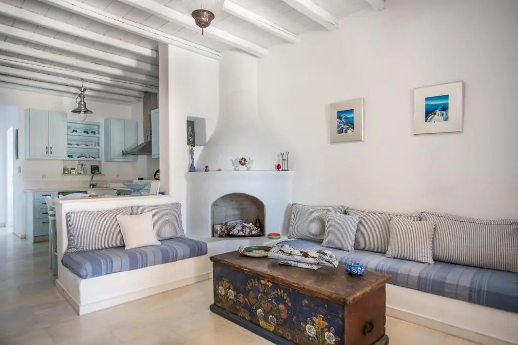 Family seafront villa