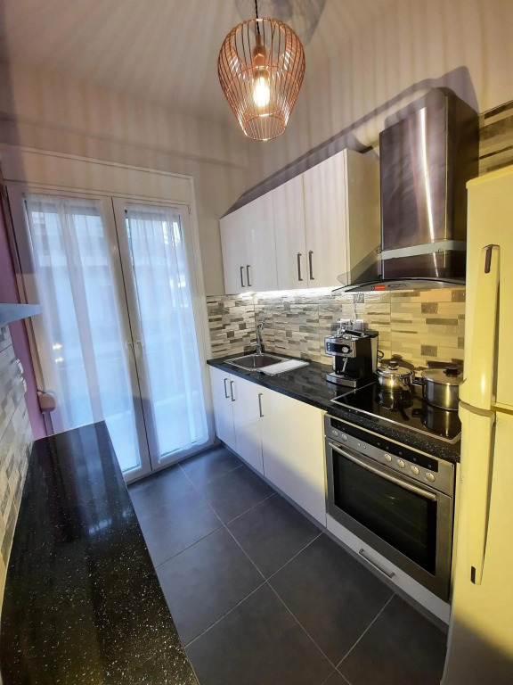 Athens city center apartment next to metro & close to Acropolis