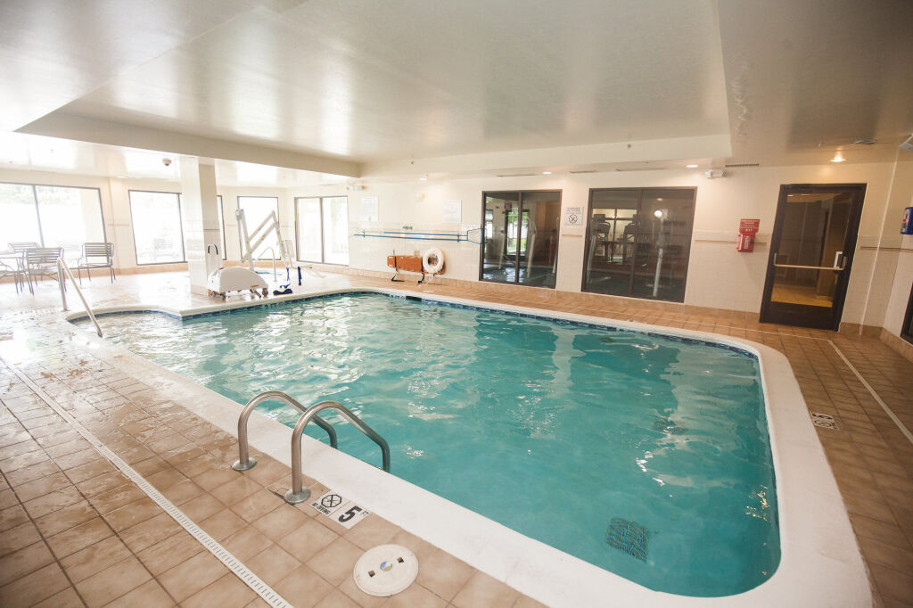 Courtyard by Marriott Cincinnati Airport