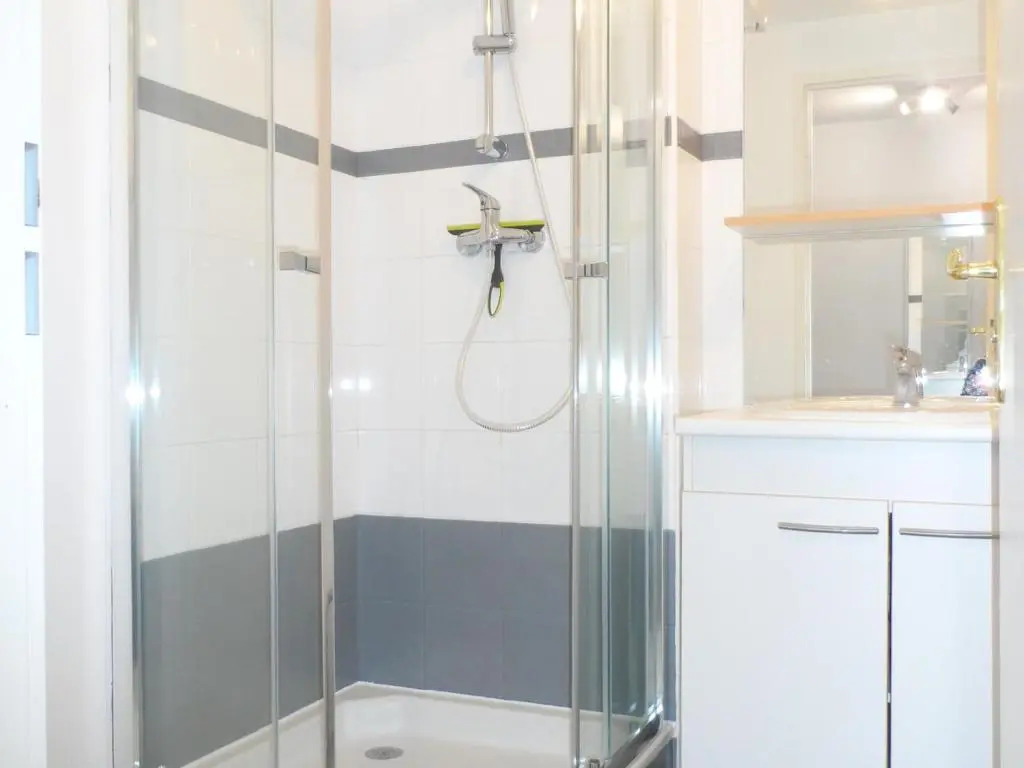 Cottage 3 Pièces Avec Jardin Privatif Sud, Parking, Piscine - Proche Port Guillaume - FR-1-487-320