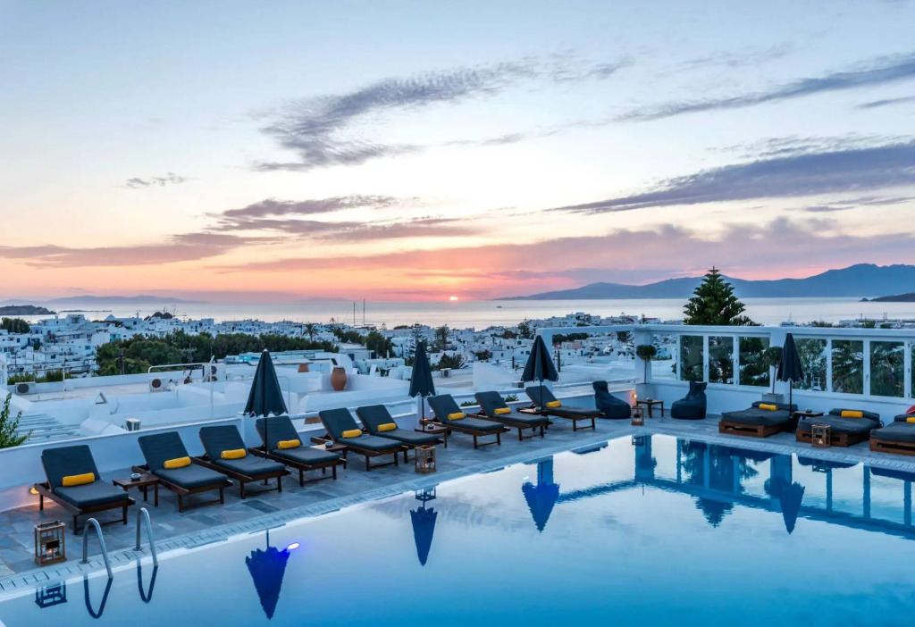 Rochari Hotel