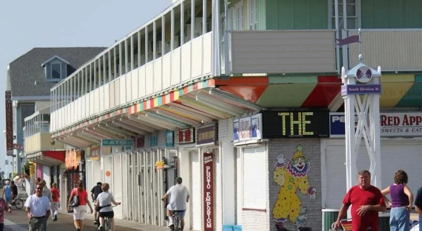 Seabonay Oceanfront Motel