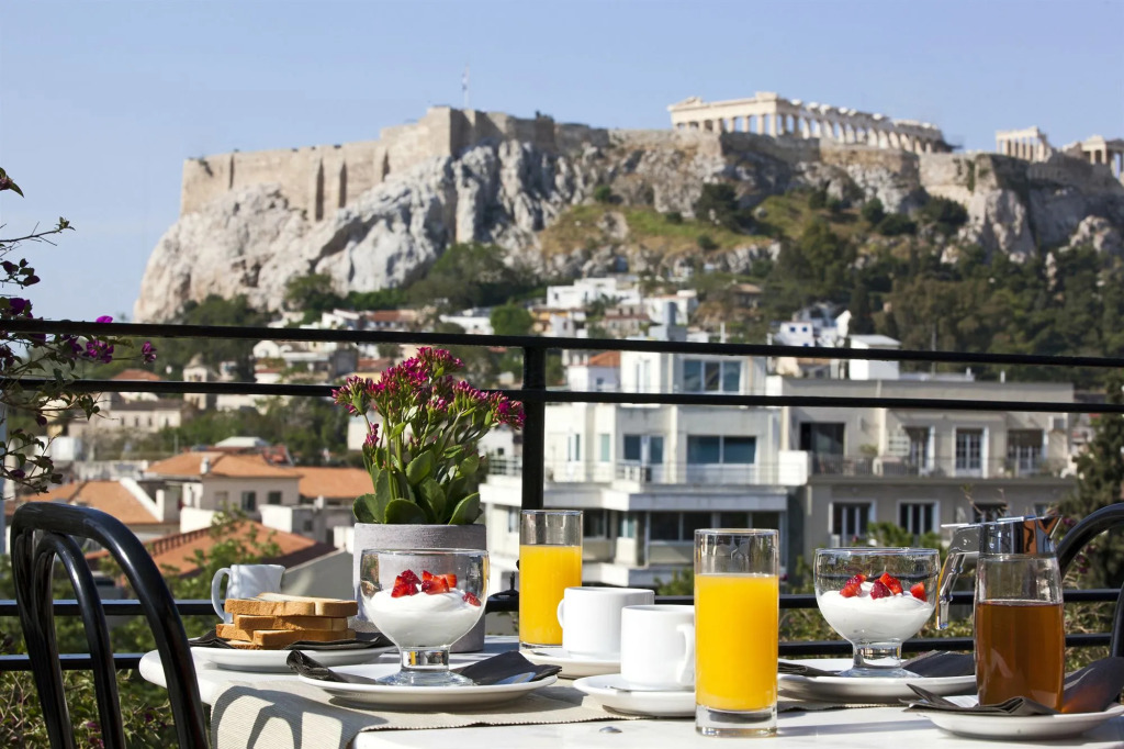 Metropolis Hotel