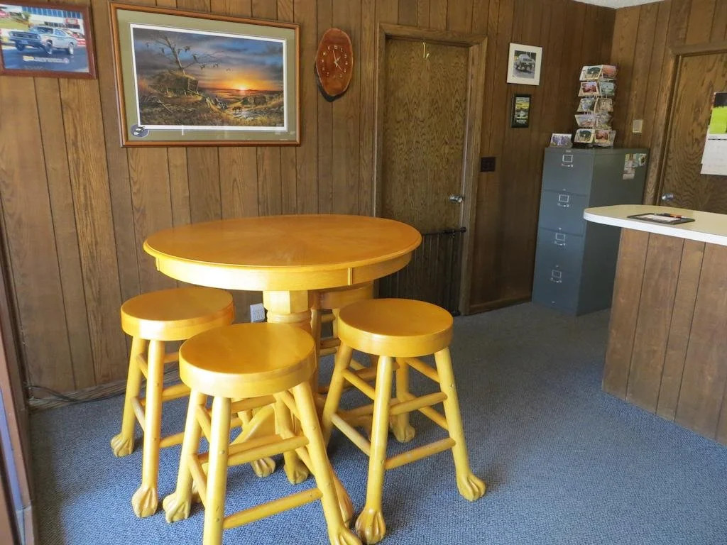 CoachLight Motel