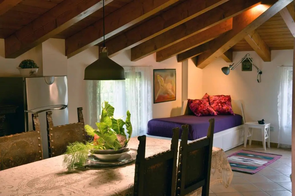 Il Laghello Wood House