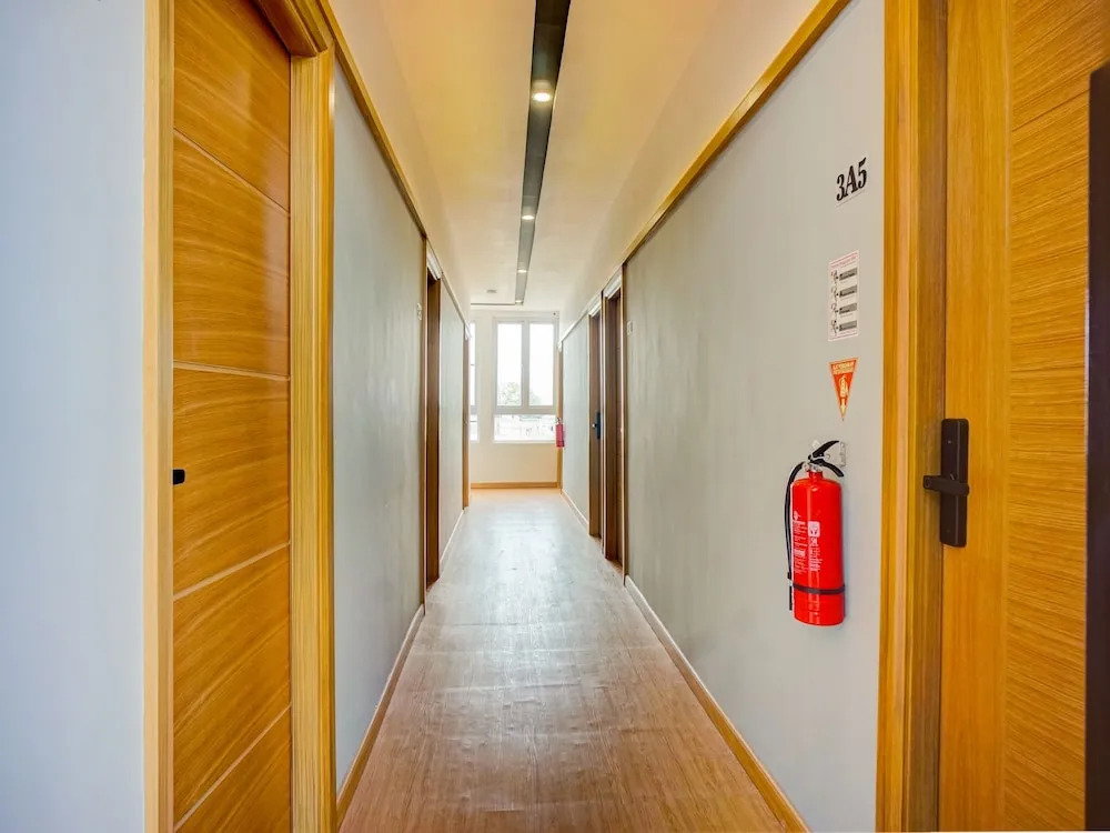 Super OYO Alhesa Residence