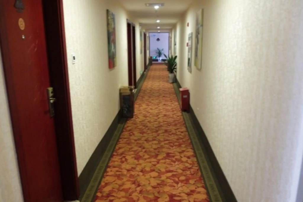 GreenTree Inn Jiangsu Wuxi Jiangyin North Huancheng Road Walking Street Express Hotel