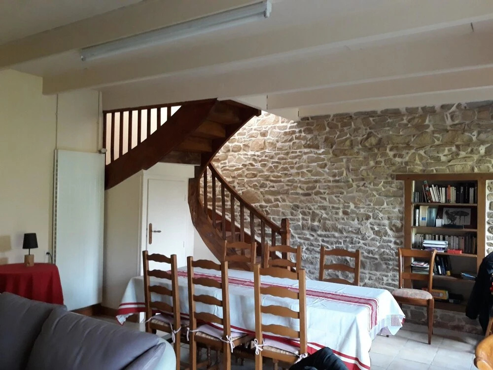 Maison confortable à Plehedel avec cheminée