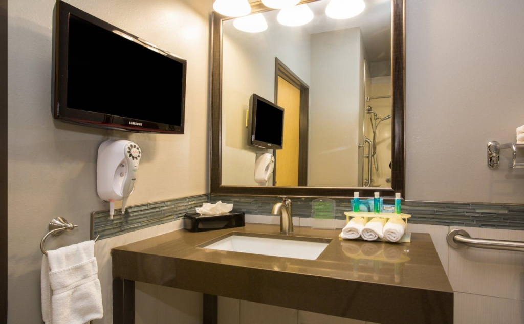 Holiday Inn Express & Suites Amarillo West by IHG