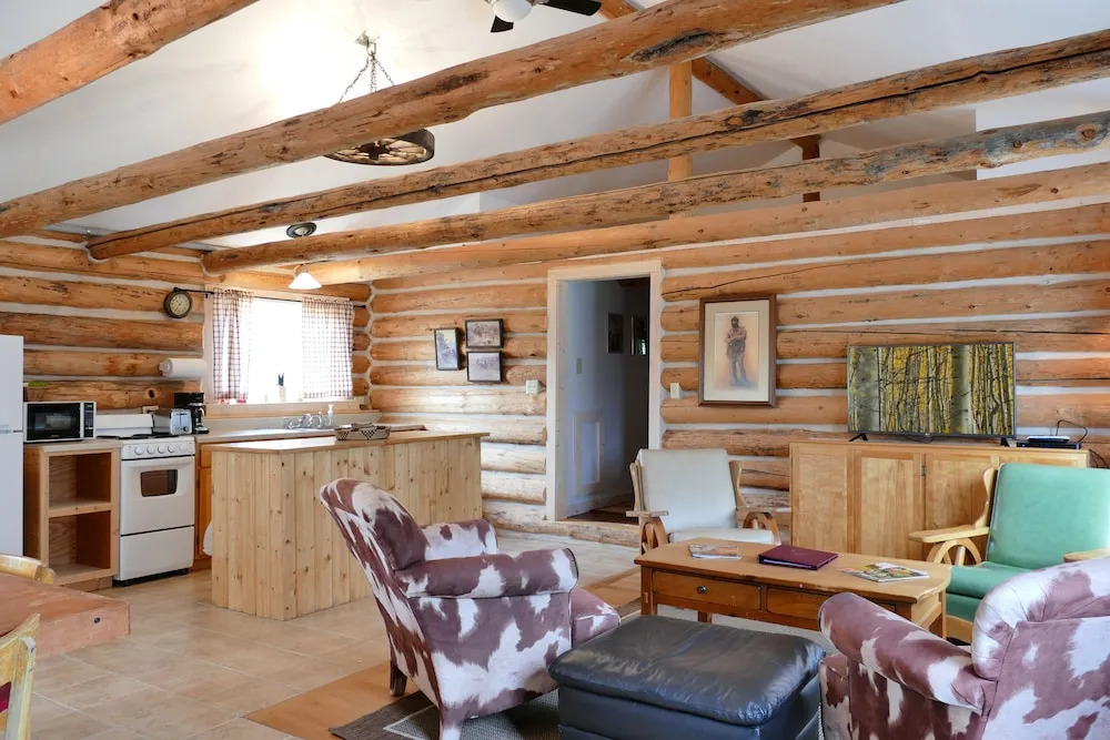 Trail Shop Inn