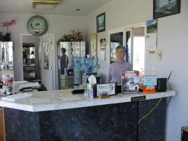 Newport Bay Motel