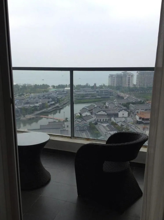 All Seasons Hotel