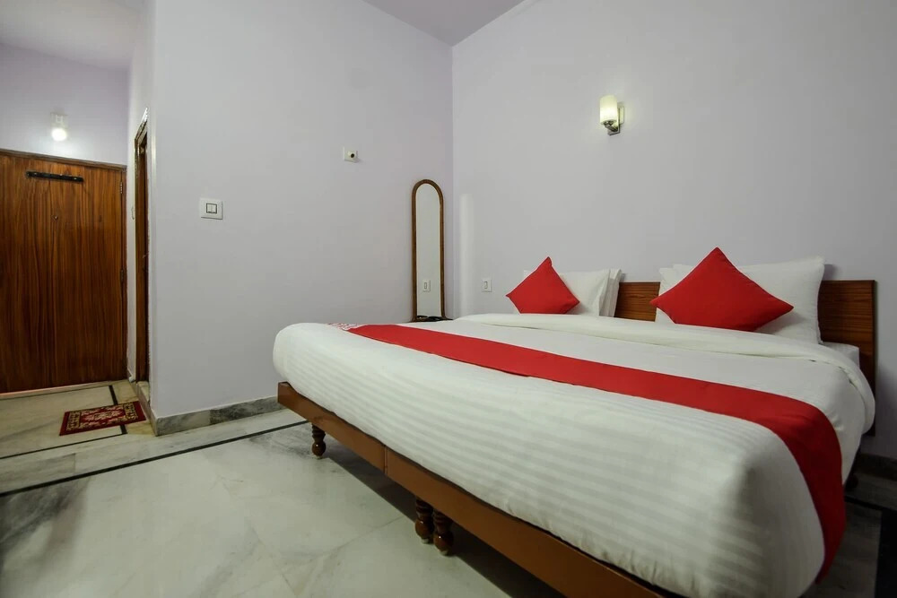 Ashirwad Palace Hotel by OYO Rooms