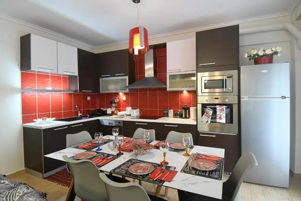 Double A Luxury Apartment