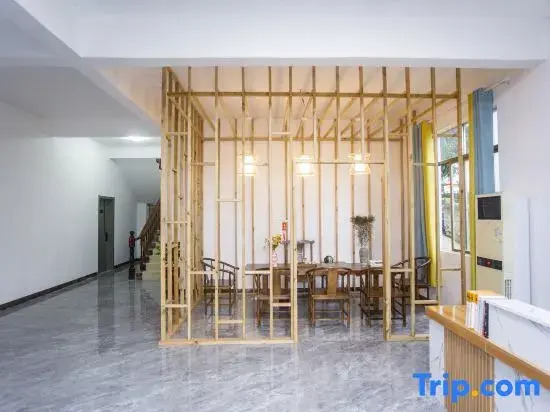 Weizhou Island Banxia Yunjian Homestay (Shell Beach)